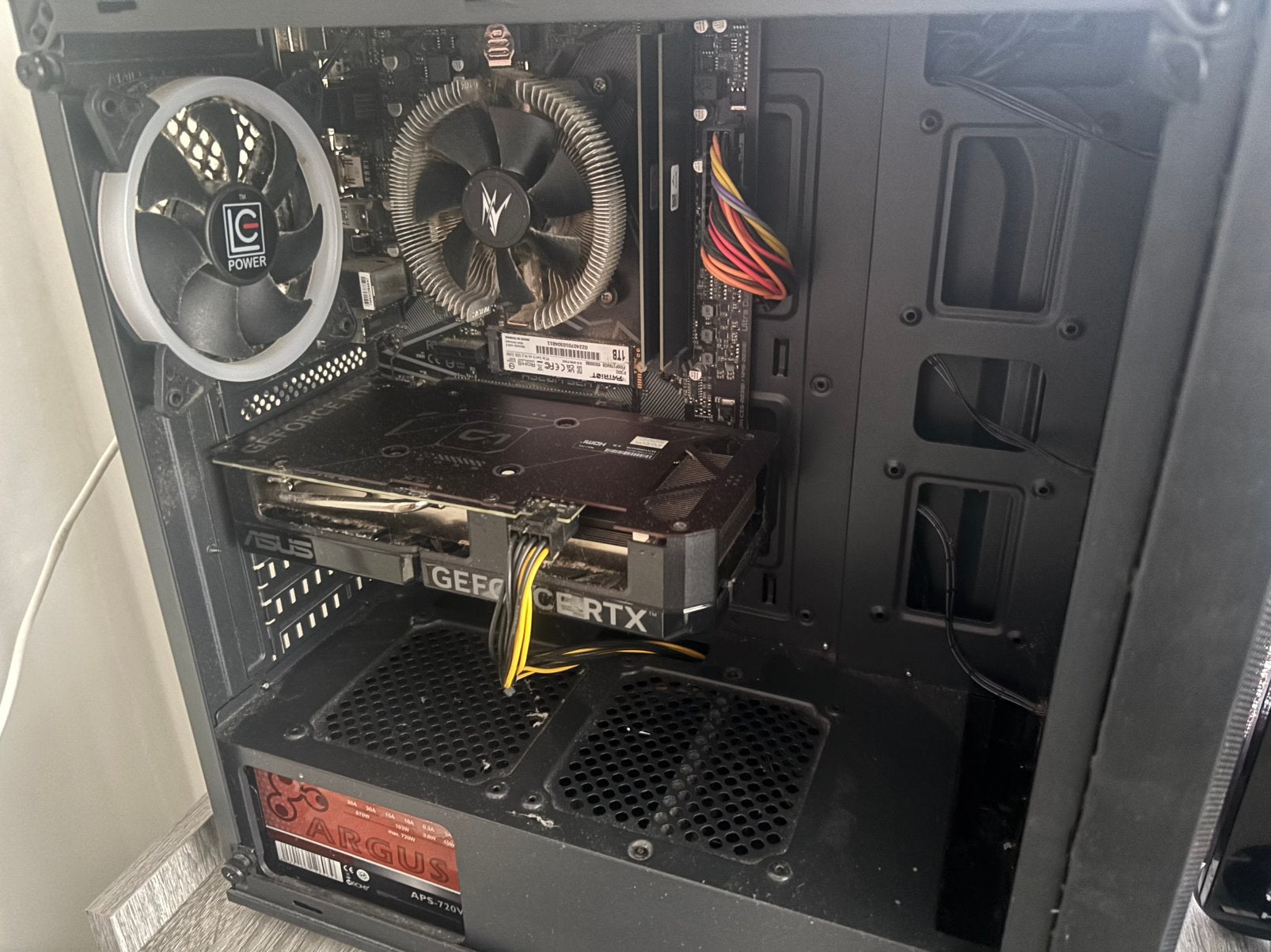 gaming pc rtx 4060 ryzen7 5700x, Informatique & Logiciels, Ordinateurs de bureau, 32 GB, Utilisé, Gaming, SSD