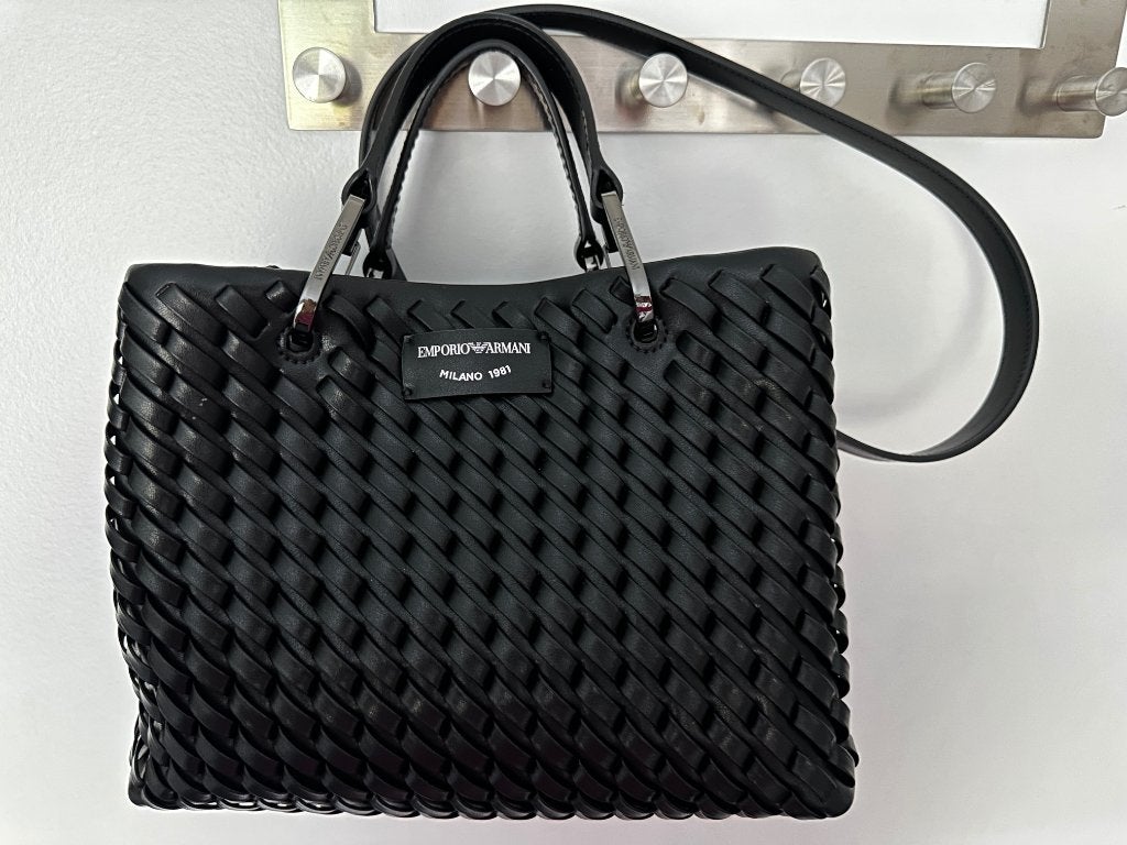 Emporio Armani zwarte handtas, Autres marques, Cuir, Enlèvement ou Envoi, Comme neuf
