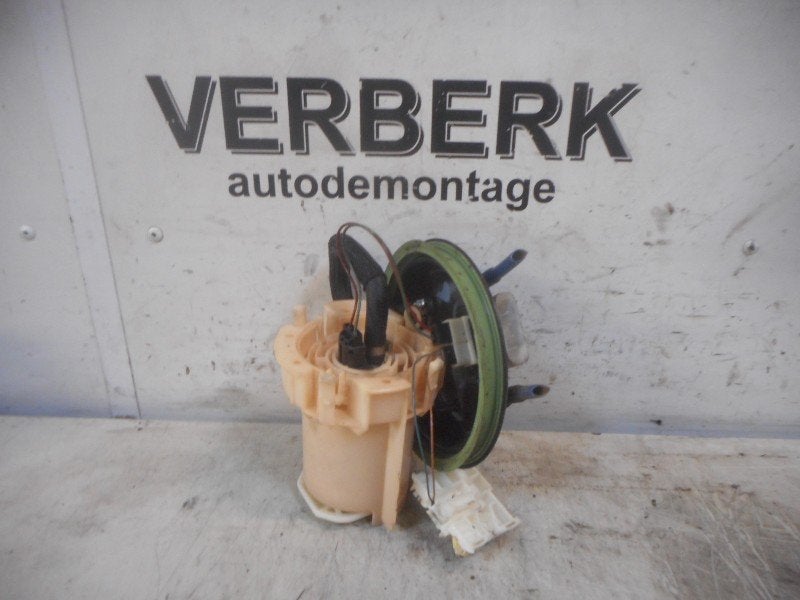 BRANDSTOFPOMP ELECT. Opel Zafira (F75) (13118415), Robert Bosch AG, Gebruikt, Opel, Robert-Bosch-Allee 1
74232  Abstatt, DE