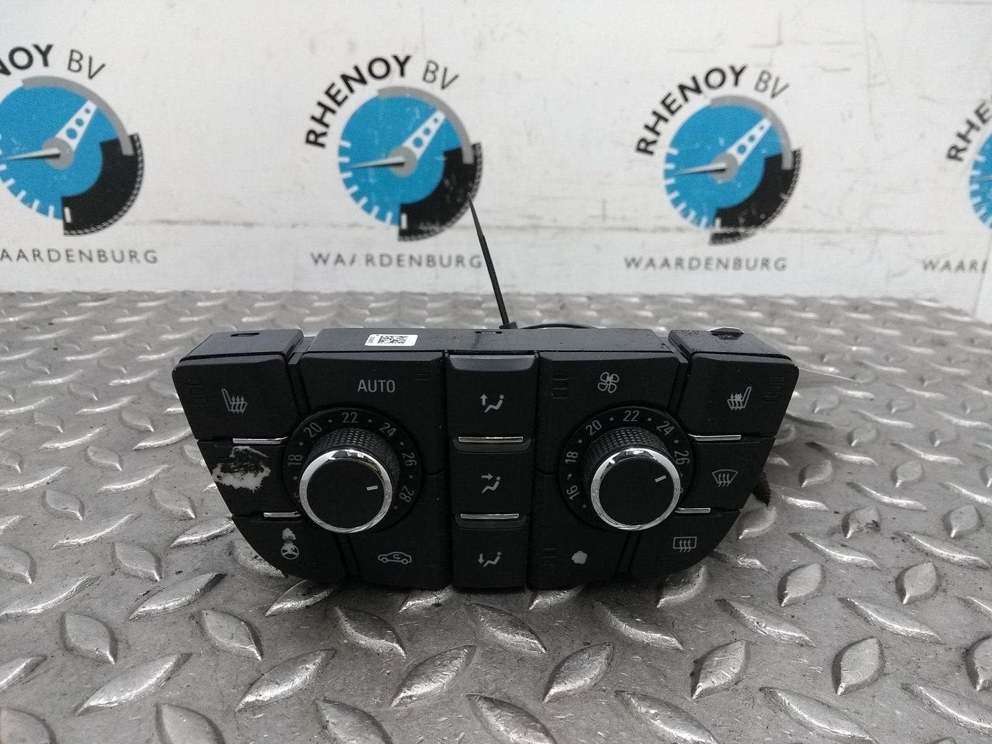 OPEL ASTRA KACHEL BEDIENINGSPANEEL 2013, Ophalen of Verzenden, Gebruikt, Stiba lid