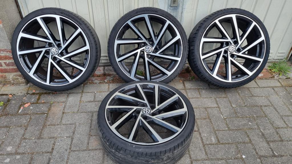 Orginele vw spielberg velgen (golf r), Auto-onderdelen, Banden en Velgen, Ophalen, Velg(en)