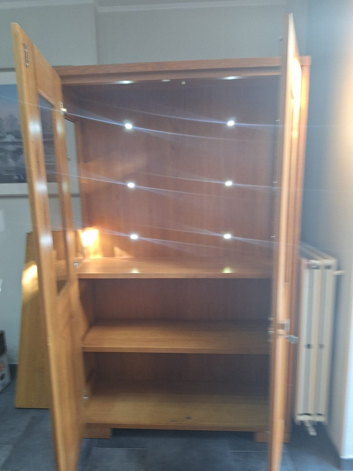 vitrine, Ophalen, 100 tot 150 cm, Eikenhout, Zo goed als nieuw
