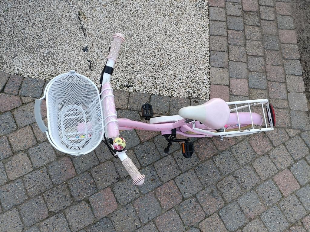 Eerste kinderfiets, Enlèvement