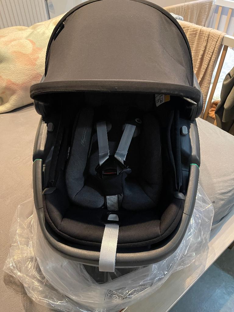 Maxi Cosi coral + family fix 3, Kinderen en Baby's, Autostoeltjes, Ophalen, Gebruikt, Zijbescherming, Isofix