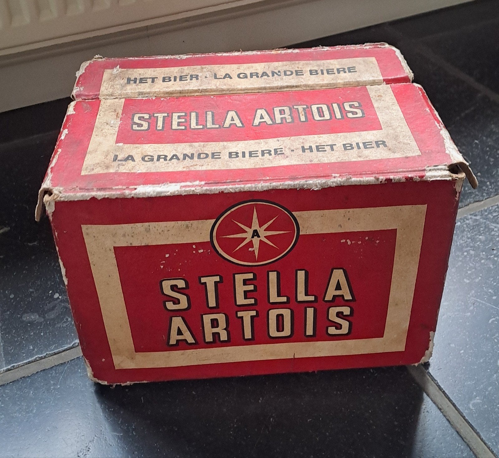 caisse Stella vintage, Enlèvement ou Envoi
