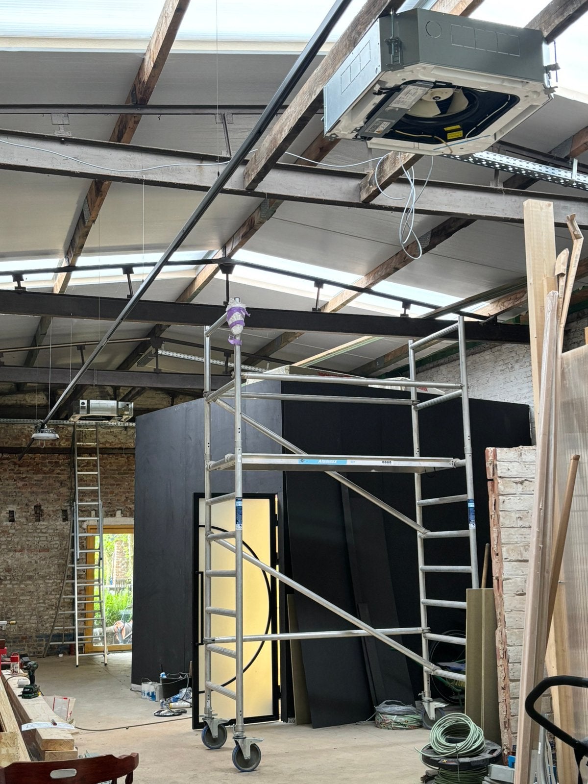 Rolsteiger werkhoogte 6,20 meter. 90 x 160cm, Ophalen, Zo goed als nieuw