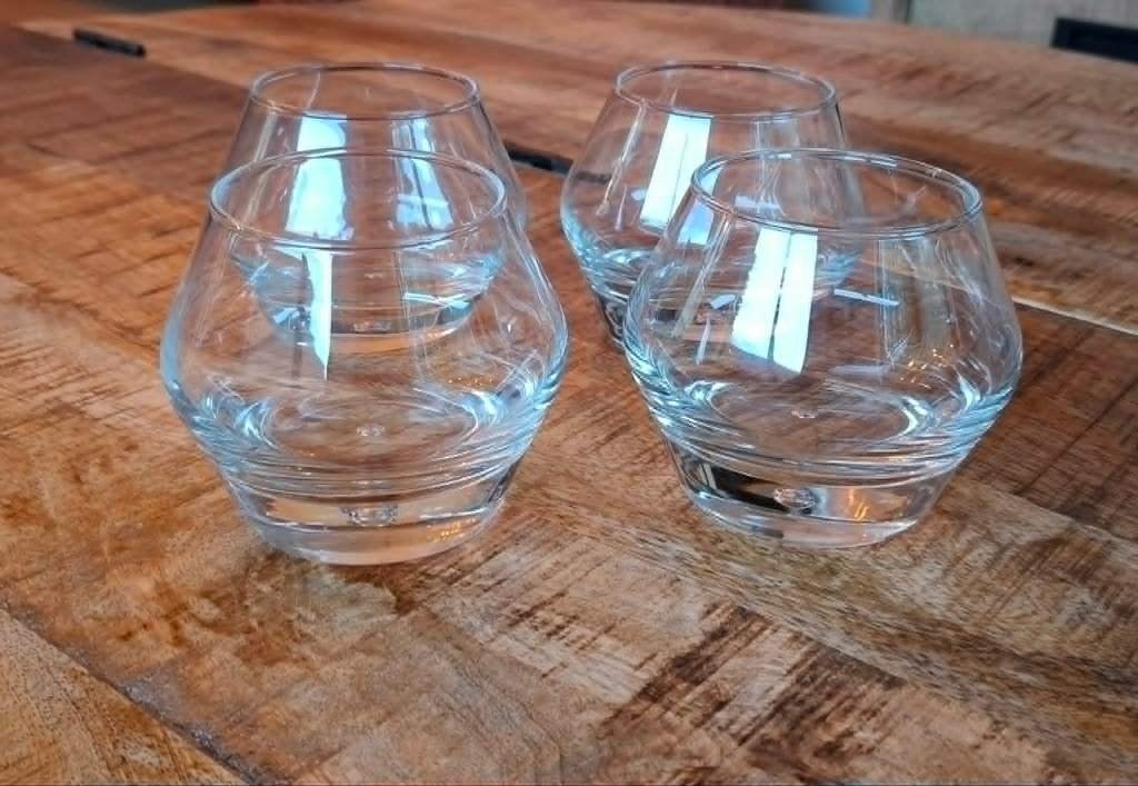 4 jolis verres à whisky épais, Enlèvement ou Envoi, Neuf, Autres types