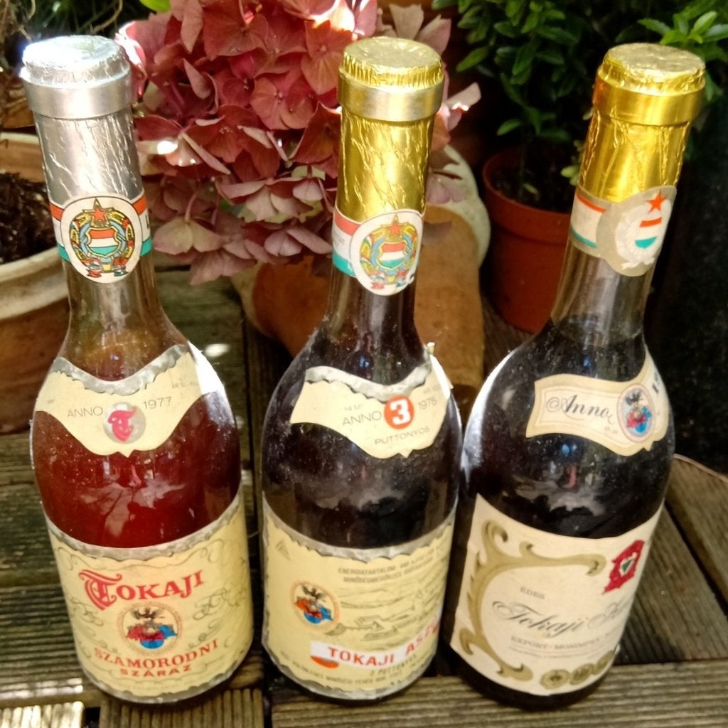 Vins de Tokaji, Enlèvement