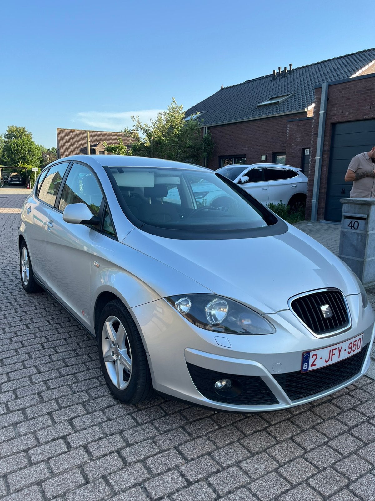 Seat altea met keuring  motor 1.6 tdi. Kilometers  220000, Particulier, Te koop