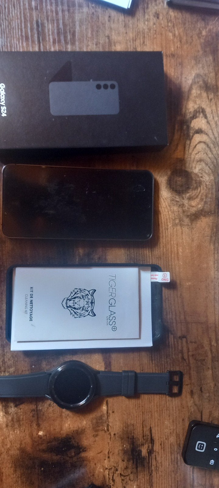 Samsung Galaxy S24, Télécoms, Téléphonie mobile | Samsung, Galaxy S24, 8 GB, Android OS, 10 mégapixels ou plus, Noir, Enlèvement