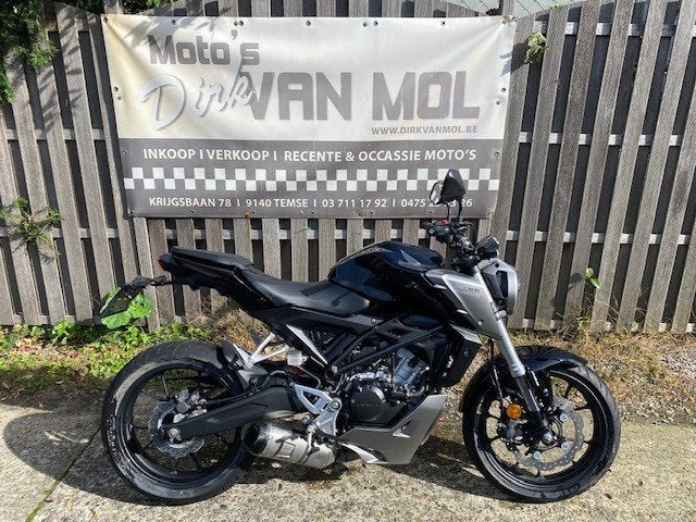 honda cb 125r abs bj 2018 zeer goede staat + opties, Motoren, 125 cc, 11 kW of minder, ABS, Handgeschakeld