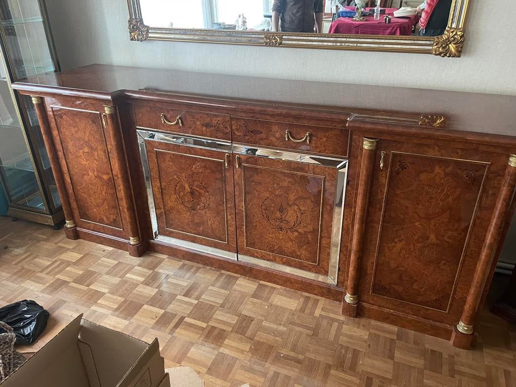Deluxe buffet kast (walnoothout), Ophalen, Zo goed als nieuw