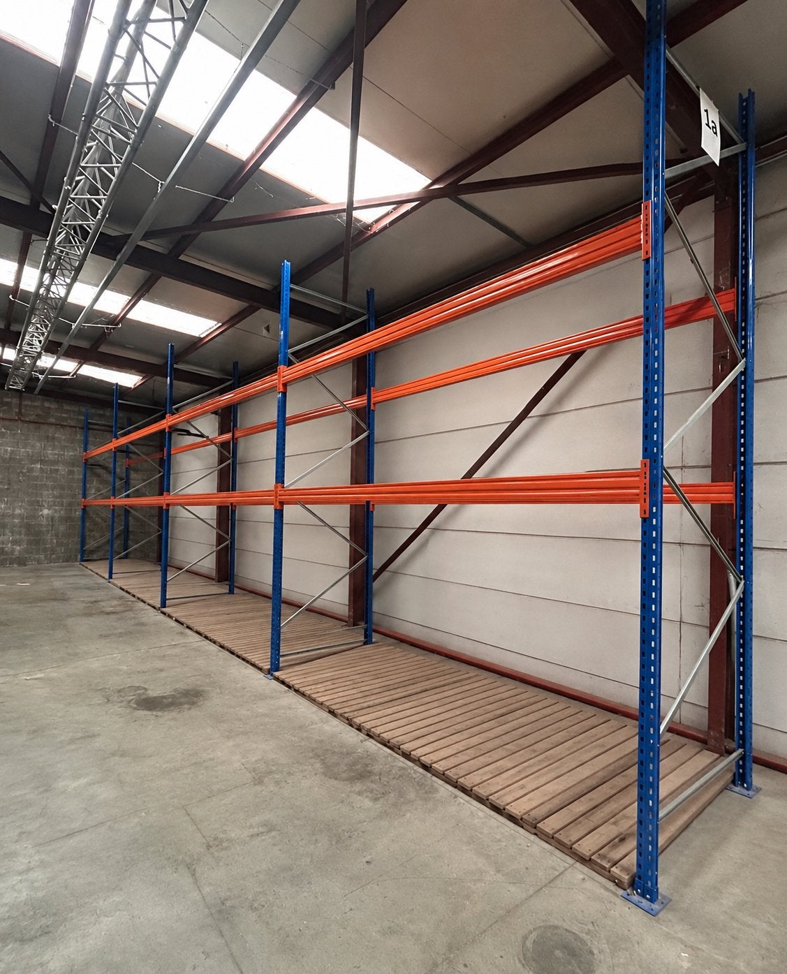 Palletstelling 400cm hoogte, Ophalen