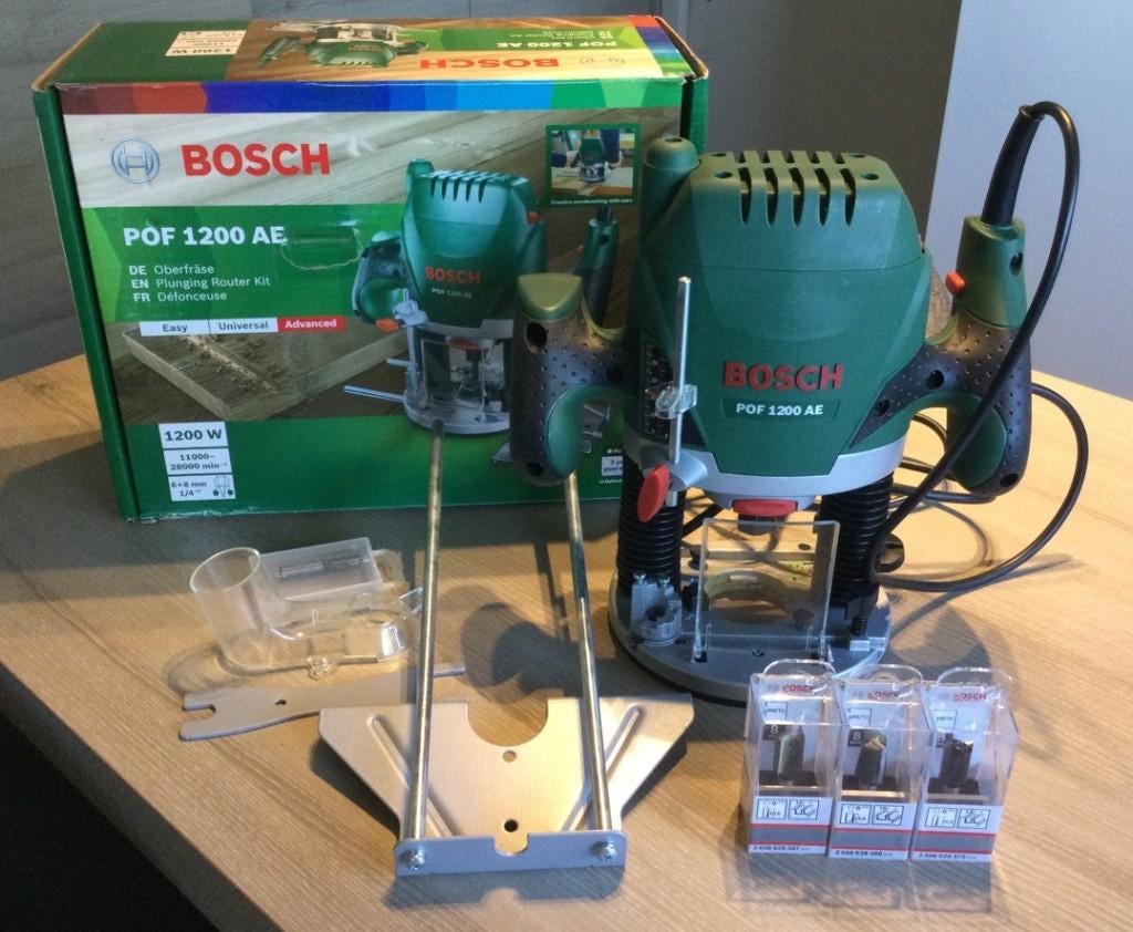 BOSCH Bovenfrees POF1200AE 55mm izgs, Ophalen, Zo goed als nieuw, Bovenfrees, Bosch groen