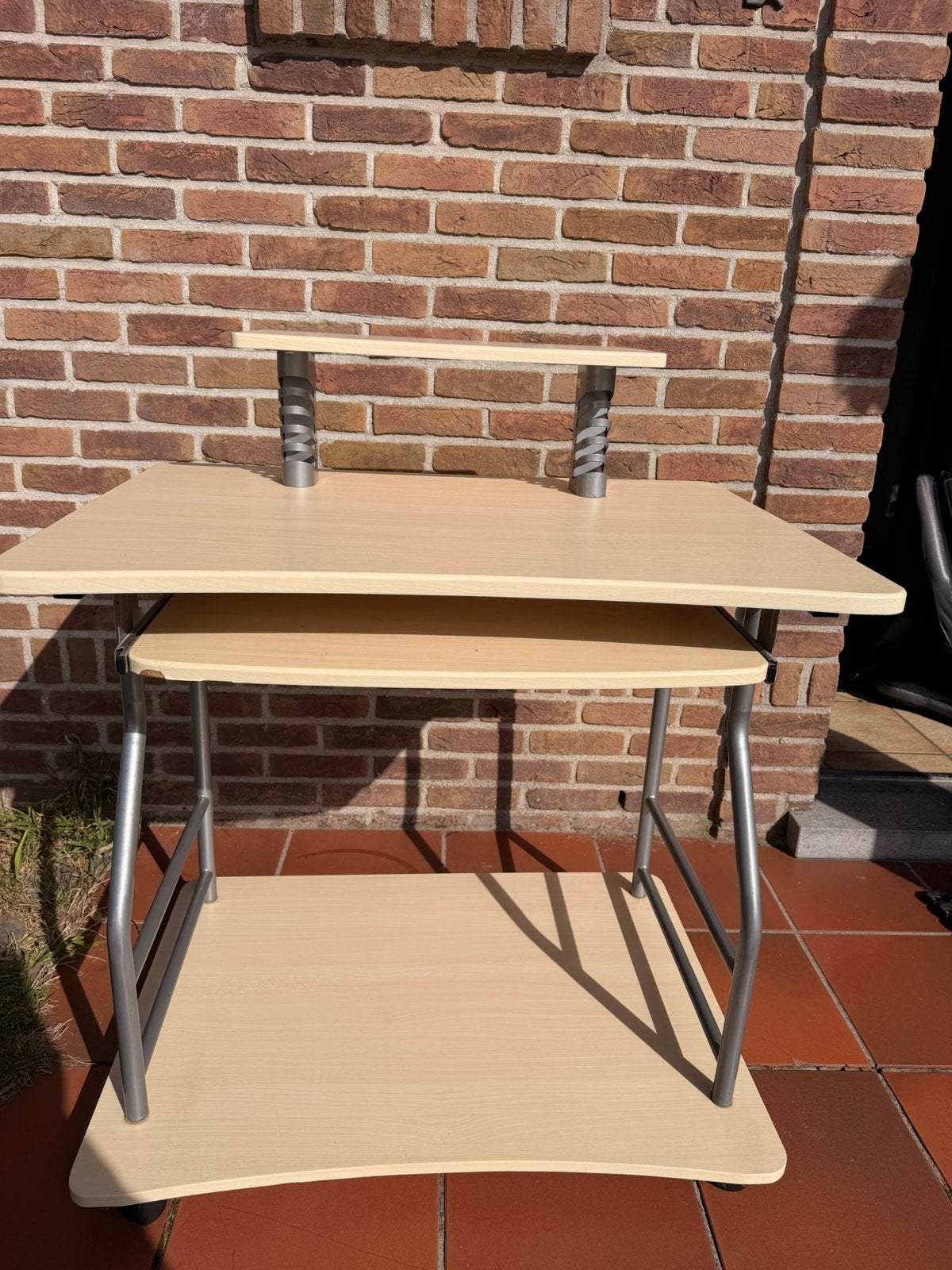 Bureau, Maison & Meubles, Autres marques, Bureau d'ordinateur, Autres styles, Avec roues