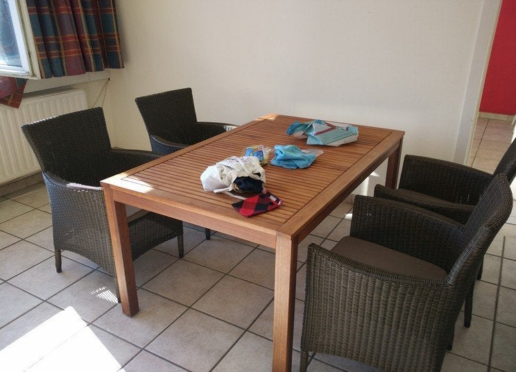 Set de jardin en rotin et teak?, table avec 4 chaises, Rotin, Chaise, Salons de jardin, Comme neuf