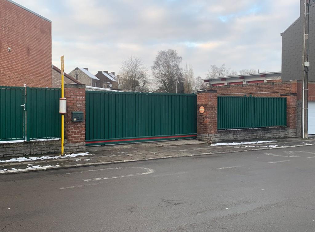Garage/Box à louer (Marcinelle)., Charleroi