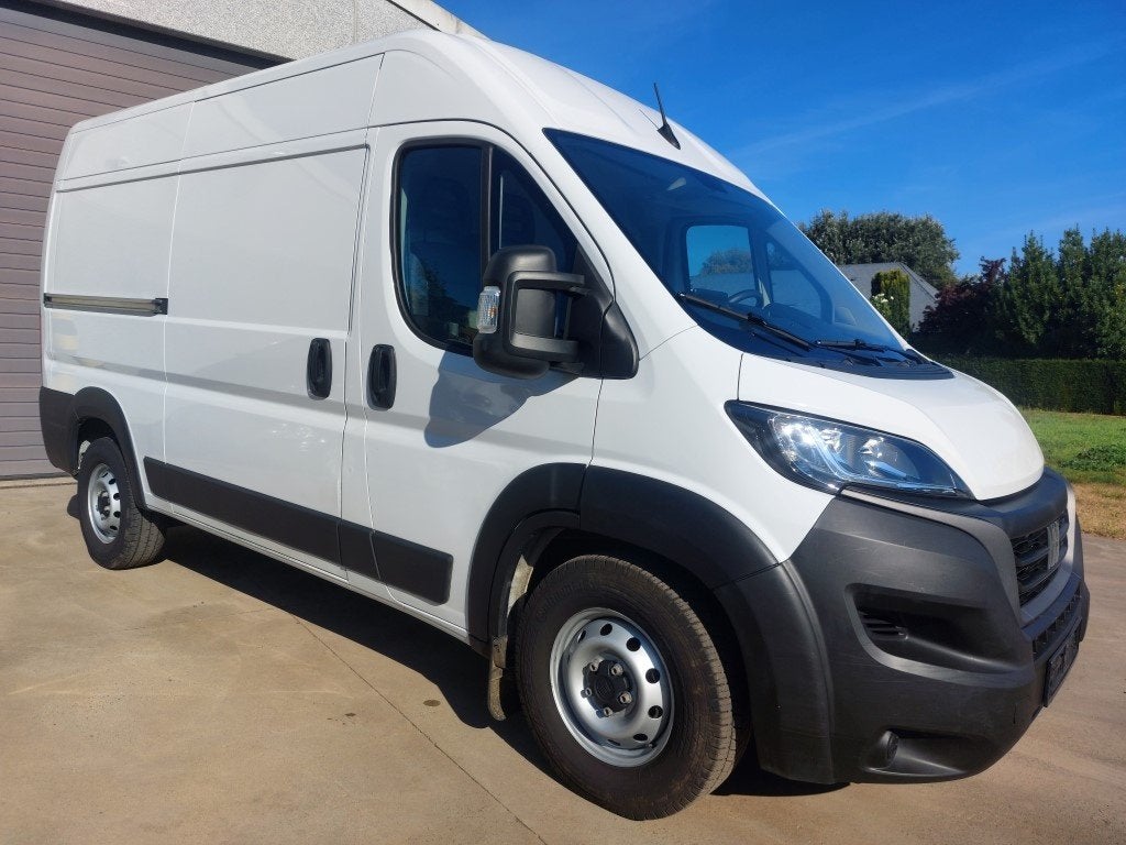 Fiat Ducato L2H2 180pk MAXI 2024 3ton trek (22000+btw), Voorwielaandrijving, 4 cilinders, Overige bekleding, 3000 kg
