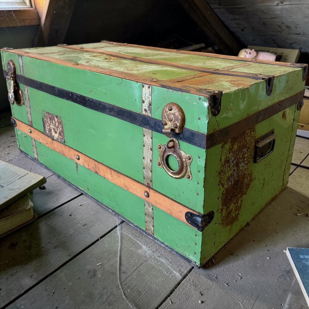 Boîte/étui de rangement vintage en métal vert, Maison & Meubles, Accessoires pour la Maison | Coffres, Utilisé, Métal, Envoi