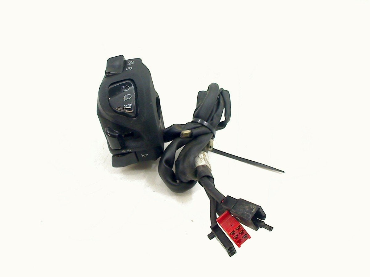 STUURSCHAKELAAR LINKS YZF R125 2021-2022 (YZF-R125 YZFR125), Yamaha Motor Europe N.V., Gebruikt, Customersupport@yamaha-motor.co.uk