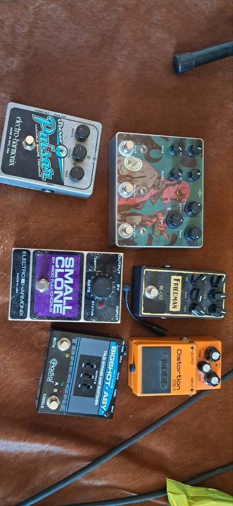 Diverse pedalen te koop, Enlèvement