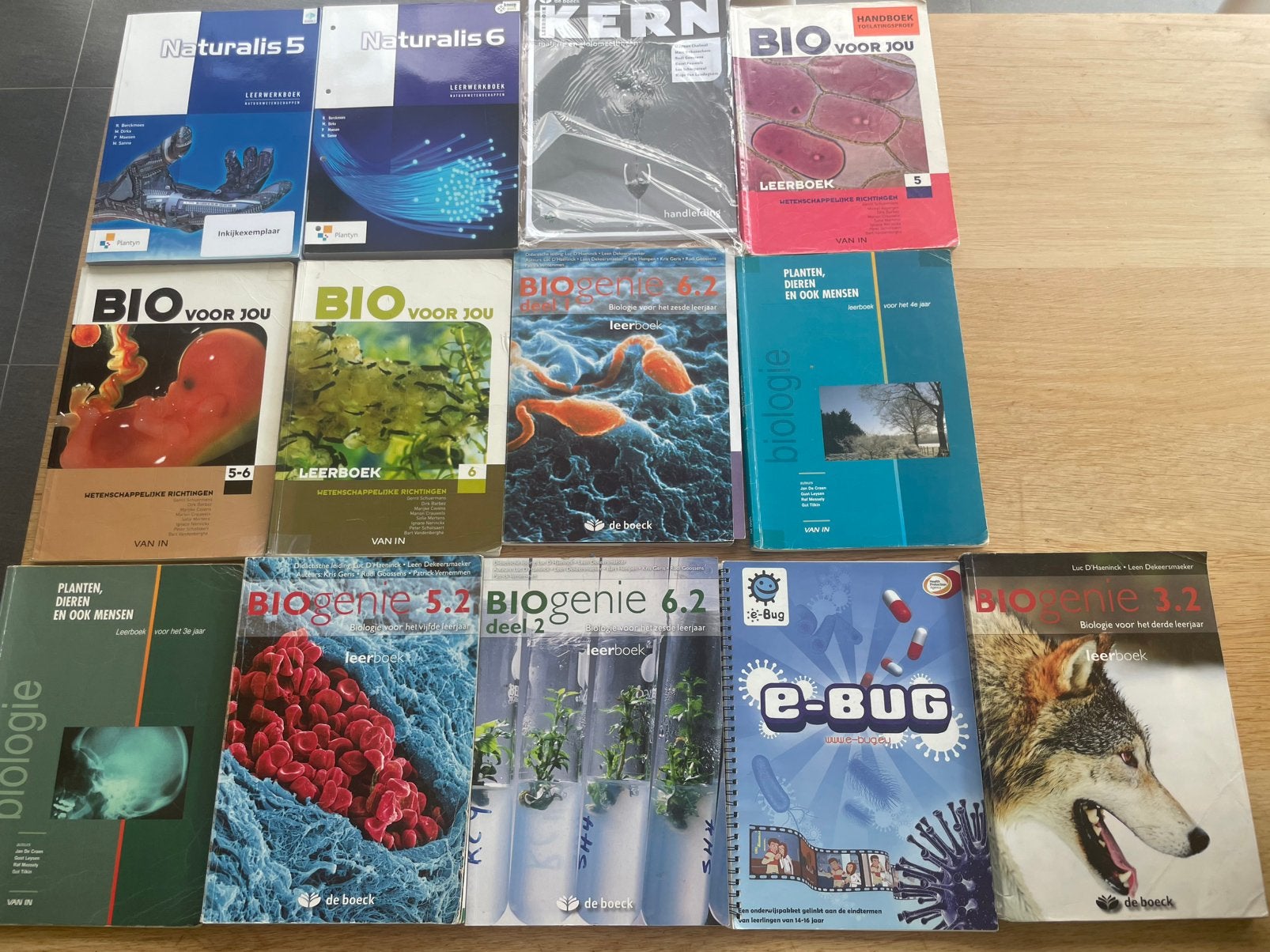 Gratis boeken biologie en natuurwetenschappen, Boeken, Ophalen, Zo goed als nieuw, Biologie