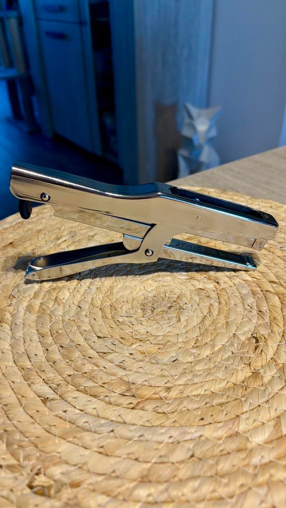 Pince agrafeuse professionnelle Bostitch P3 - État neuf, Doe-het-zelf en Bouw, Gereedschap | Handgereedschap, Zo goed als nieuw
