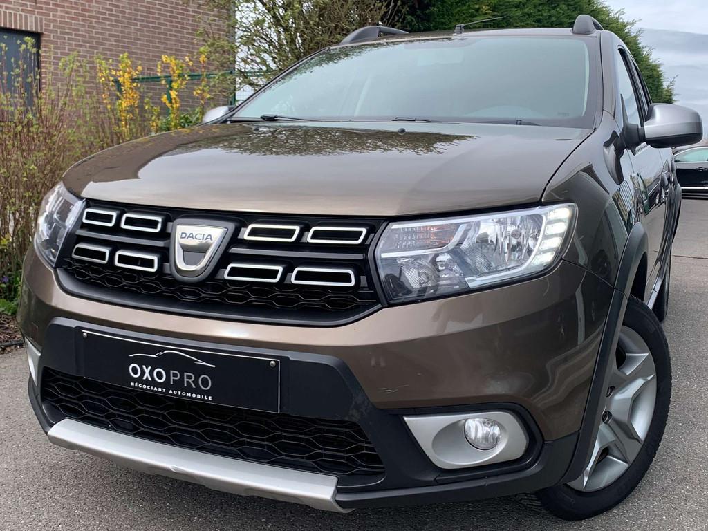 Dacia Logan STEPWAY PLUS / 1.5 dCi 90 CV / Gps / Airco / Cam, Autos, Dacia, Achat, 90 ch, Euro 6, Entreprise