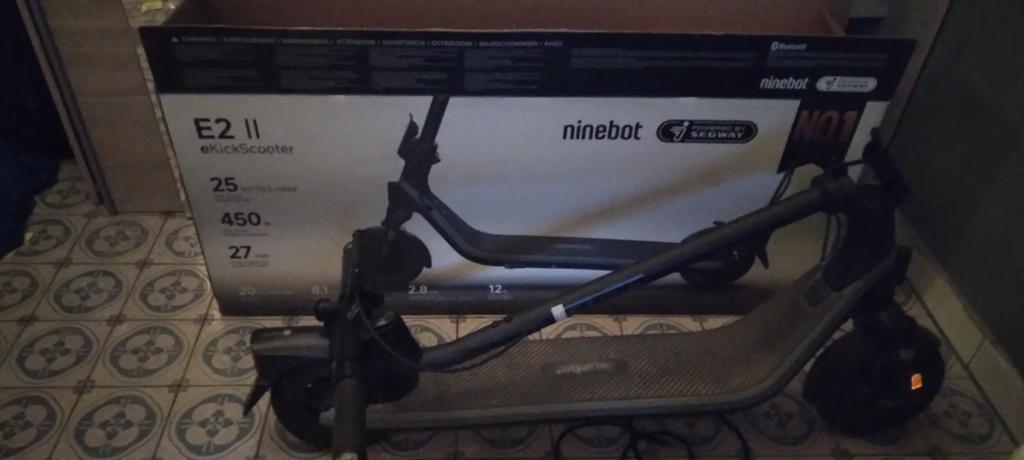 Segway E2 step te koop, Fietsen en Brommers, Ophalen, Zo goed als nieuw, Elektrische step (E-scooter), Segway nineboth