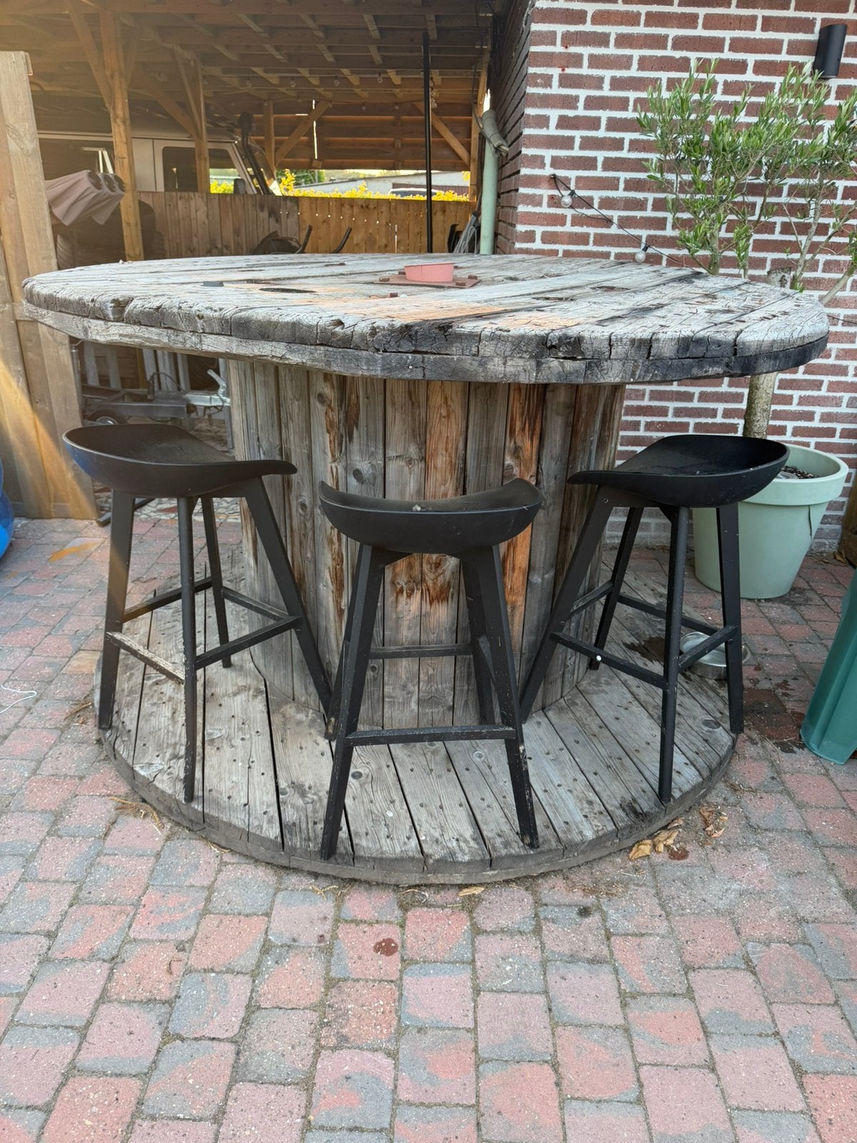 Bobine/bobine de 2 m de diamètre à 1m20h + 9 manivelles, Jardin & Terrasse, Tables de jardin, Enlèvement, Utilisé
