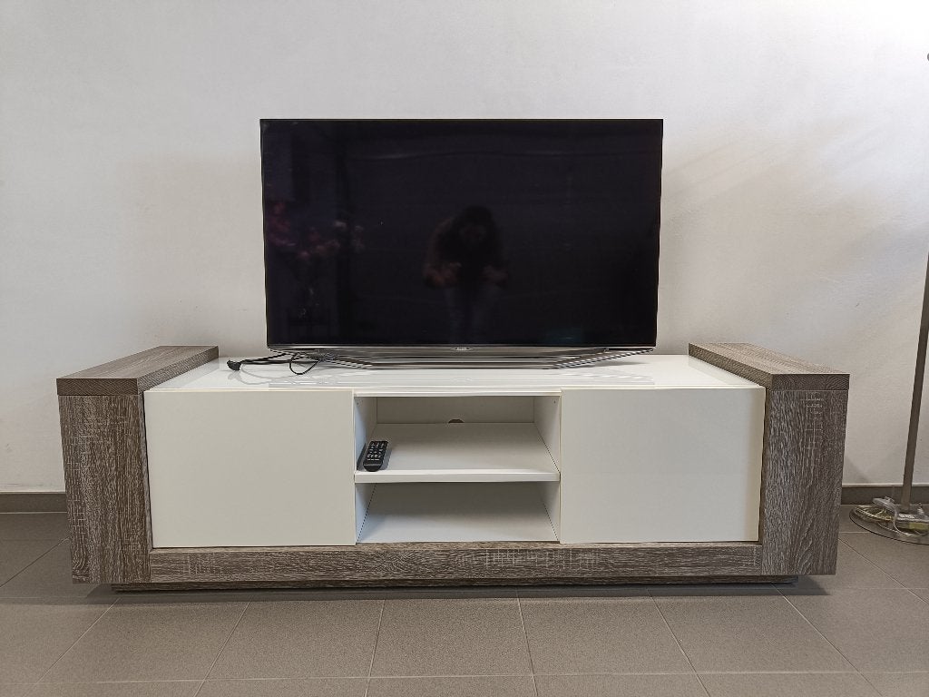 Modern tv meubel, Ophalen, Gebruikt, 150 tot 200 cm, Overige houtsoorten