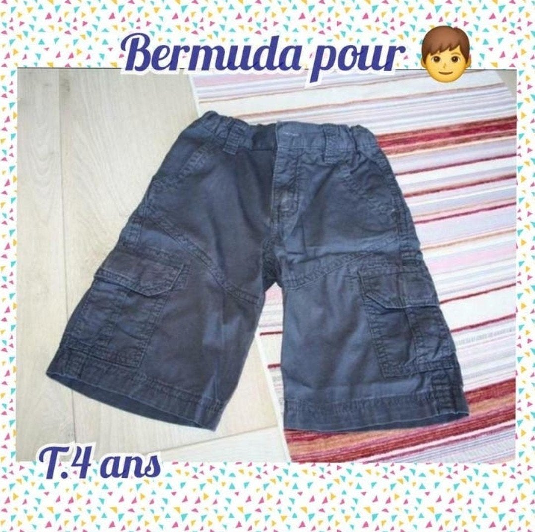 Bermuda pour garçon -bleu marine-T.4 ans, Enfants & Bébés, Enlèvement ou Envoi, Utilisé, Garçon, Pantalon