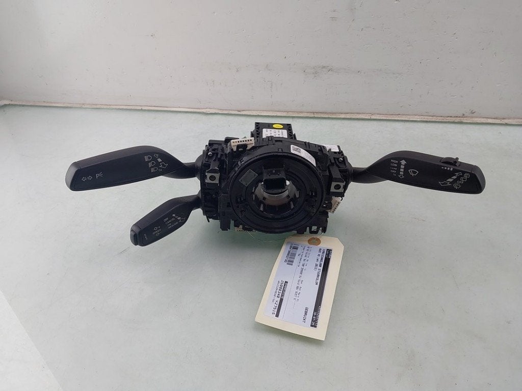 COMBISCHAKELAAR STUUR Audi A3 Sportback (8VA / 8VF), Auto-onderdelen, Info@audi.de, Audi, Audi AG, Gebruikt