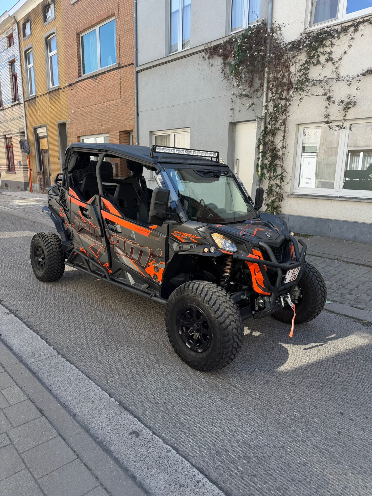 Can am maverick 1000R, Motos