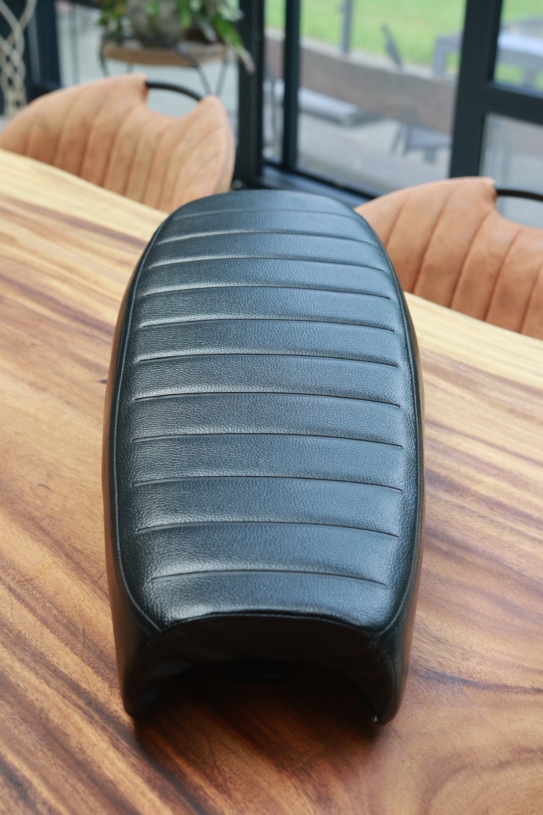 Zwart duozadel voor mash 125cc, Motoren, Ophalen, Nieuw