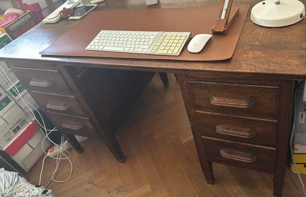 Antiek bureau te koop, Ophalen