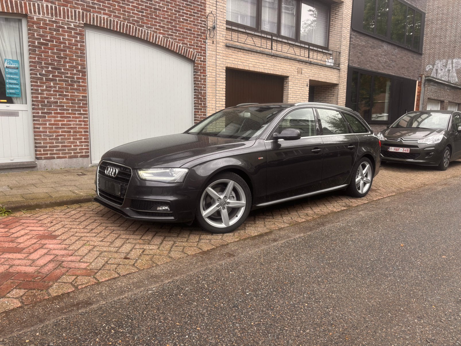 Audi a4 S-line 2.0 Automaat avant Euro6, Auto's, Automaat, A4, Zwart, Leder
