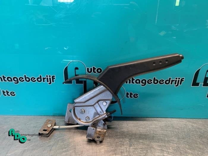 Levier frein à main d'un Nissan Note (Note 06-), -, 3 mois de garantie, Utilisé, -