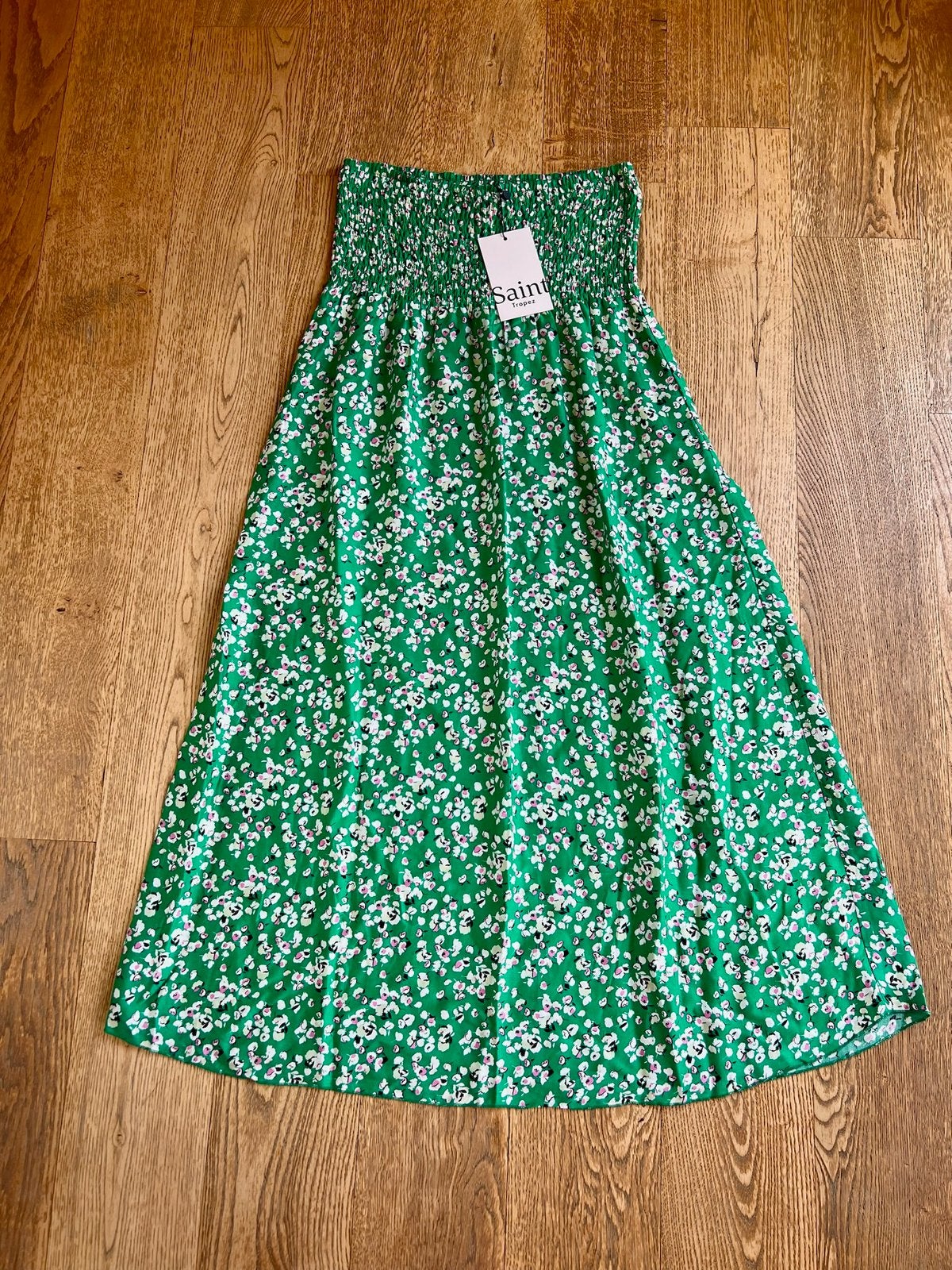 Jupe longue ou robe bustier Saint Tropez d'été vert gazon, Vêtements | Femmes, Jupes, Neuf, Enlèvement ou Envoi, Taille 36 (S)
