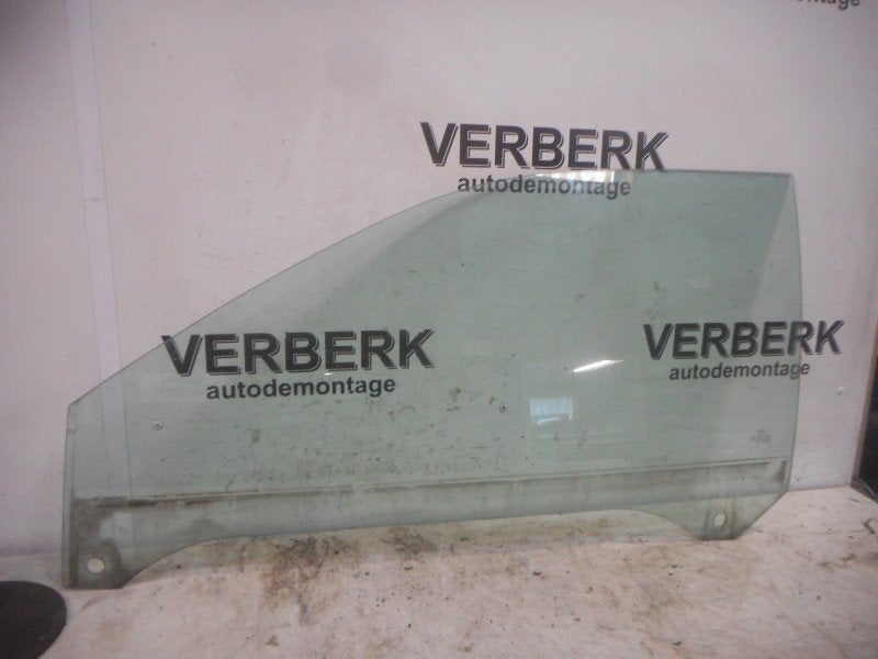 FENETRE OU VITRE DE PORTE GAUCHE Audi A3 (8L1), Auto-Union-Straße  1,
85057  Ingolstadt, DE, Info@audi.de, Audi, Utilisé