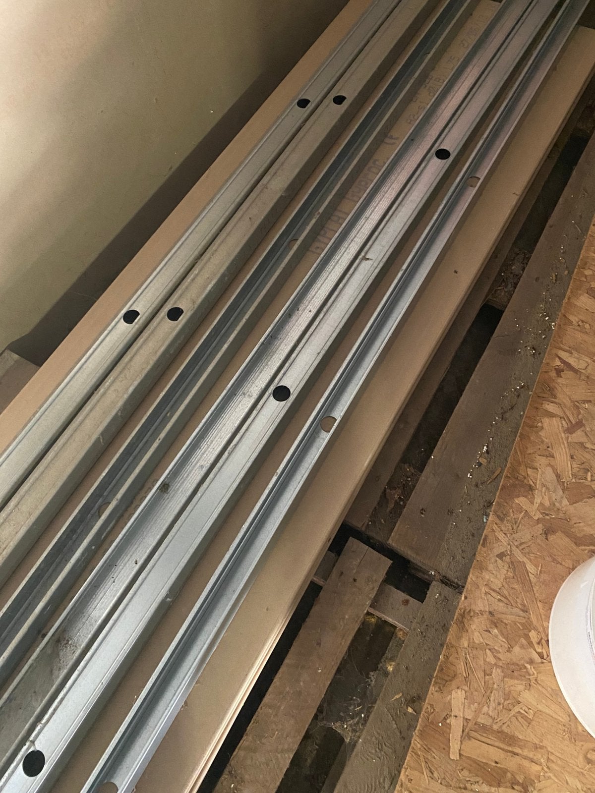 Metal Stud profielen en gipsplaten, Enlèvement, Comme neuf