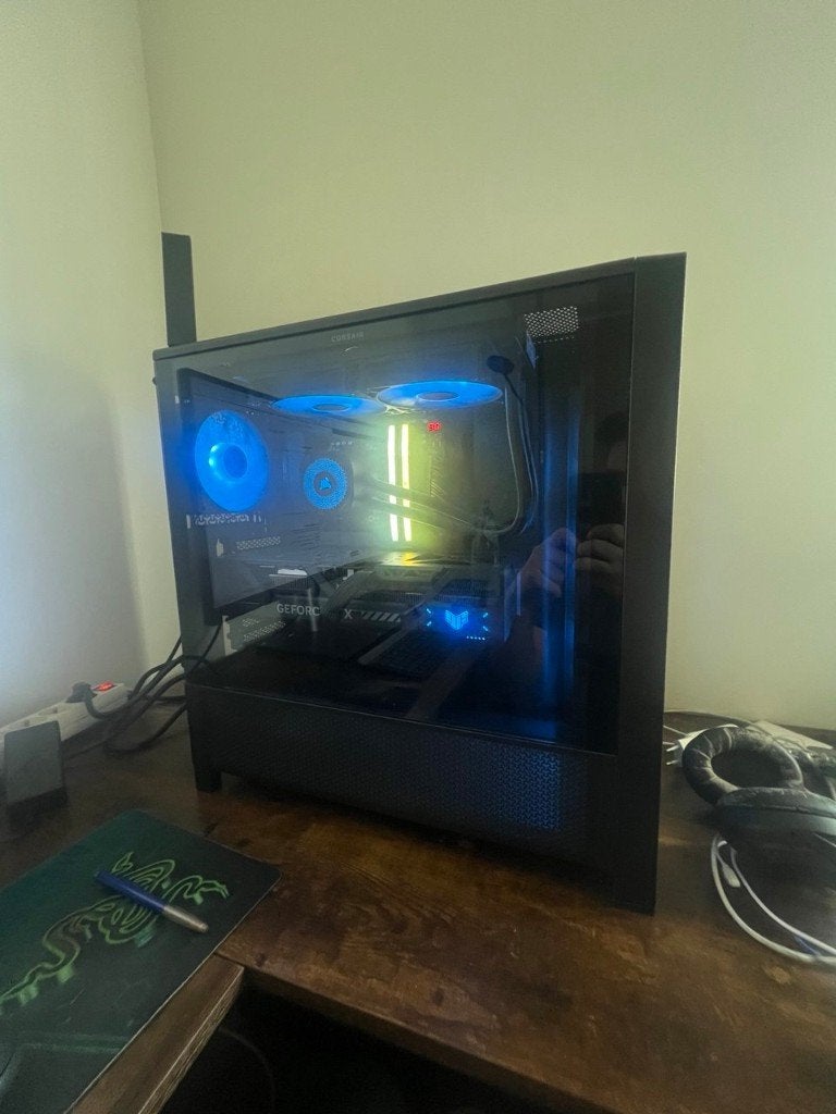 Als nieuw, High-End Ryzen 9 9950X3D PC  RTX 5090 Garantie!, Computers en Software, Desktop Pc's, Ophalen, 32 GB, Virtual Reality