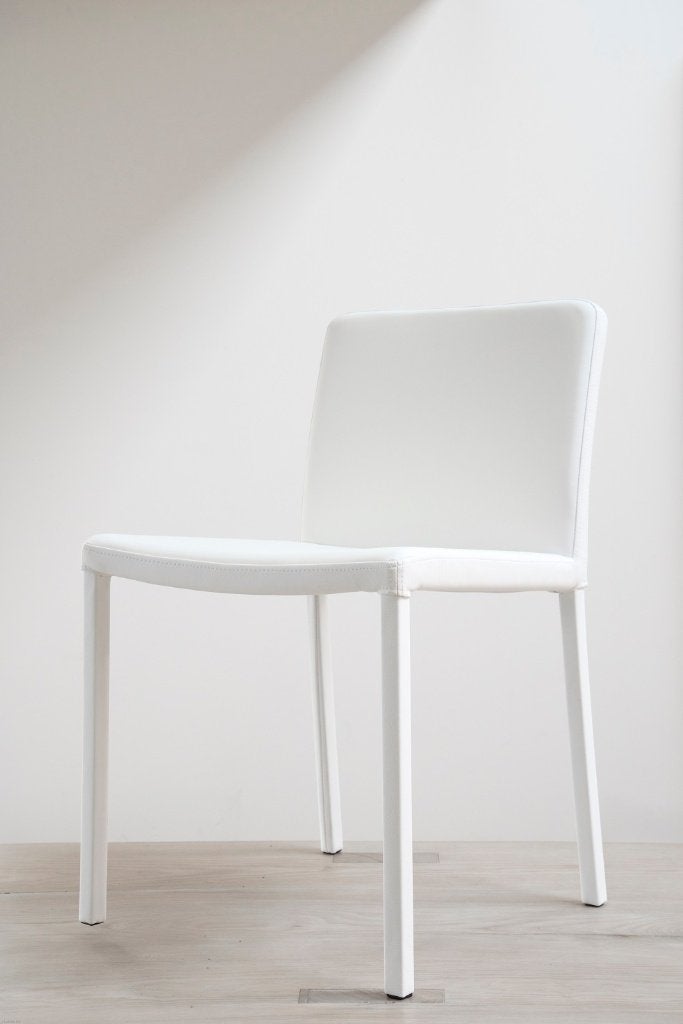 Lot de 120 Chaises modernes en cuir PU Blanc Crême, Maison & Meubles, Chaises, Neuf, Enlèvement, Cinq, Six Chaises ou plus, Blanc