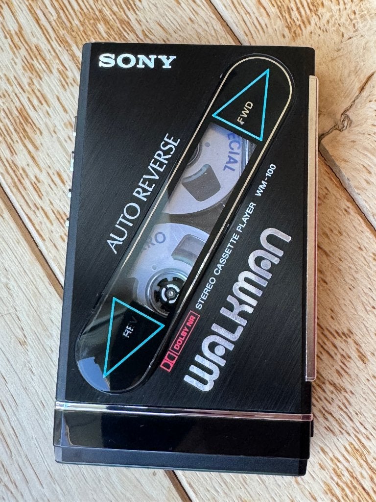 Sony Walkman WM-100, Enlèvement ou Envoi, Walkman ou Baladeur