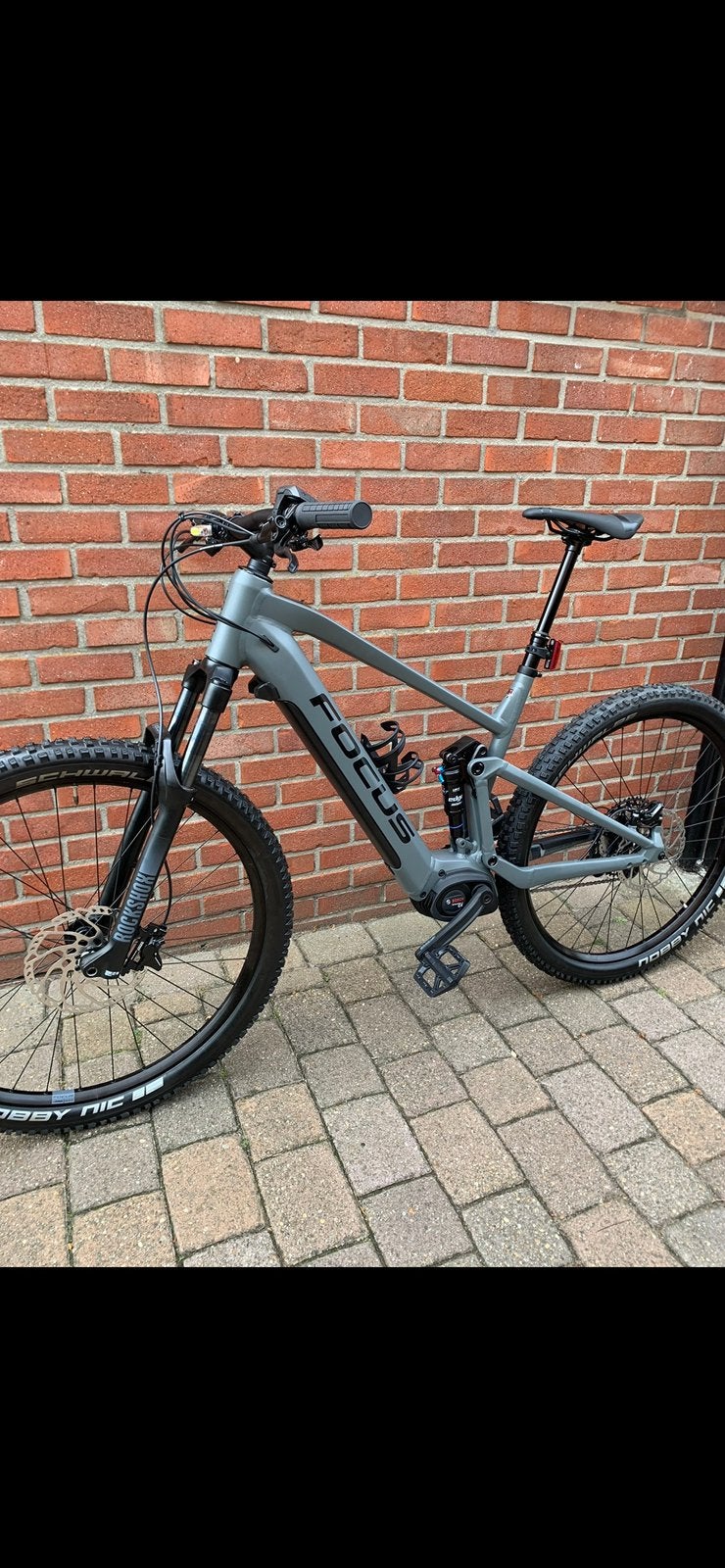 Elektrische MTB focus Thron2, Ophalen, Zo goed als nieuw, 50 km per accu of meer, Overige merken