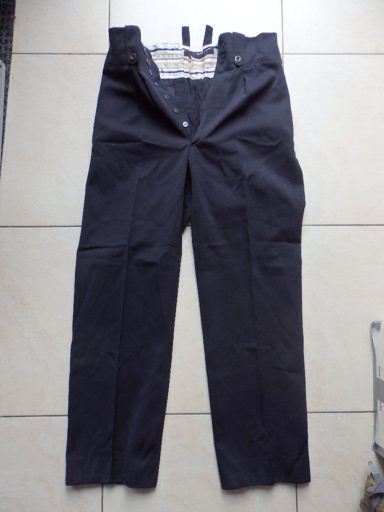 Gendarmerie - pantalon droit 60-70 (lot 1), Collections, Objets militaires | Général, Enlèvement ou Envoi, Gendarmerie