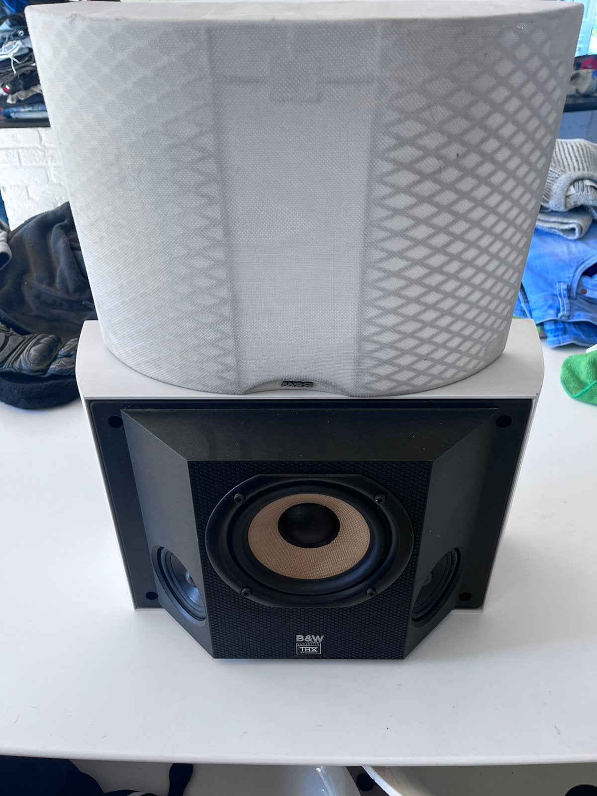 B&W DS6 THX Surround Speaker, TV, Hi-fi & Vidéo, Enceintes, Comme neuf, Enlèvement