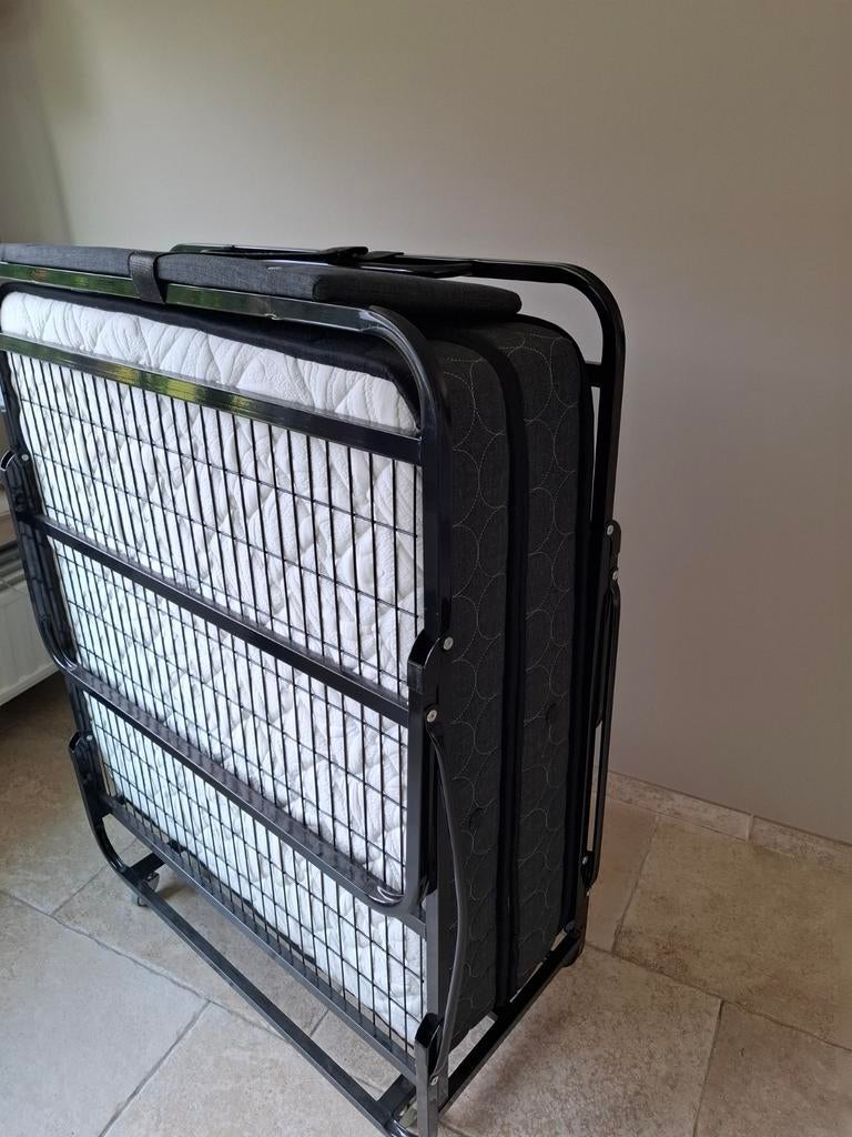 Stevig plooibed, Huis en Inrichting, Ophalen