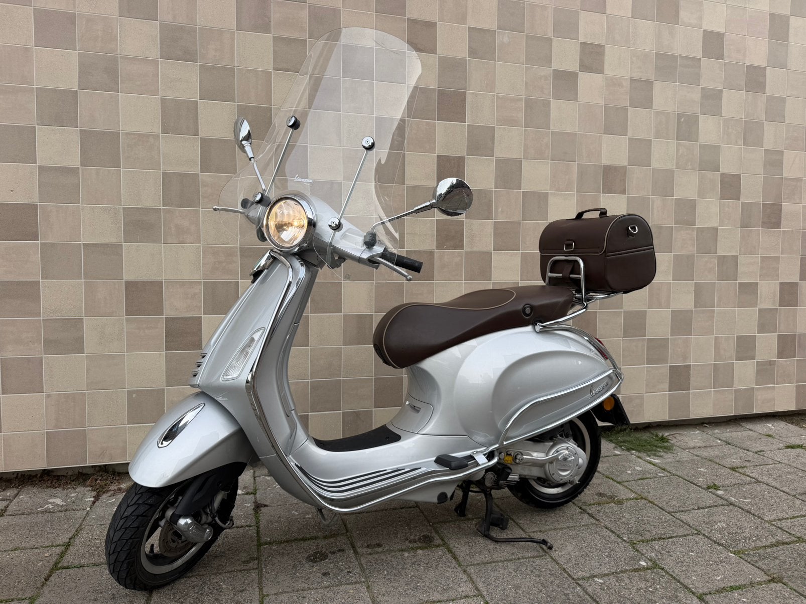Vespa Primavera 70th Anniversary Edition, Ophalen, Overige modellen, Klasse A (25 km/u), Zo goed als nieuw