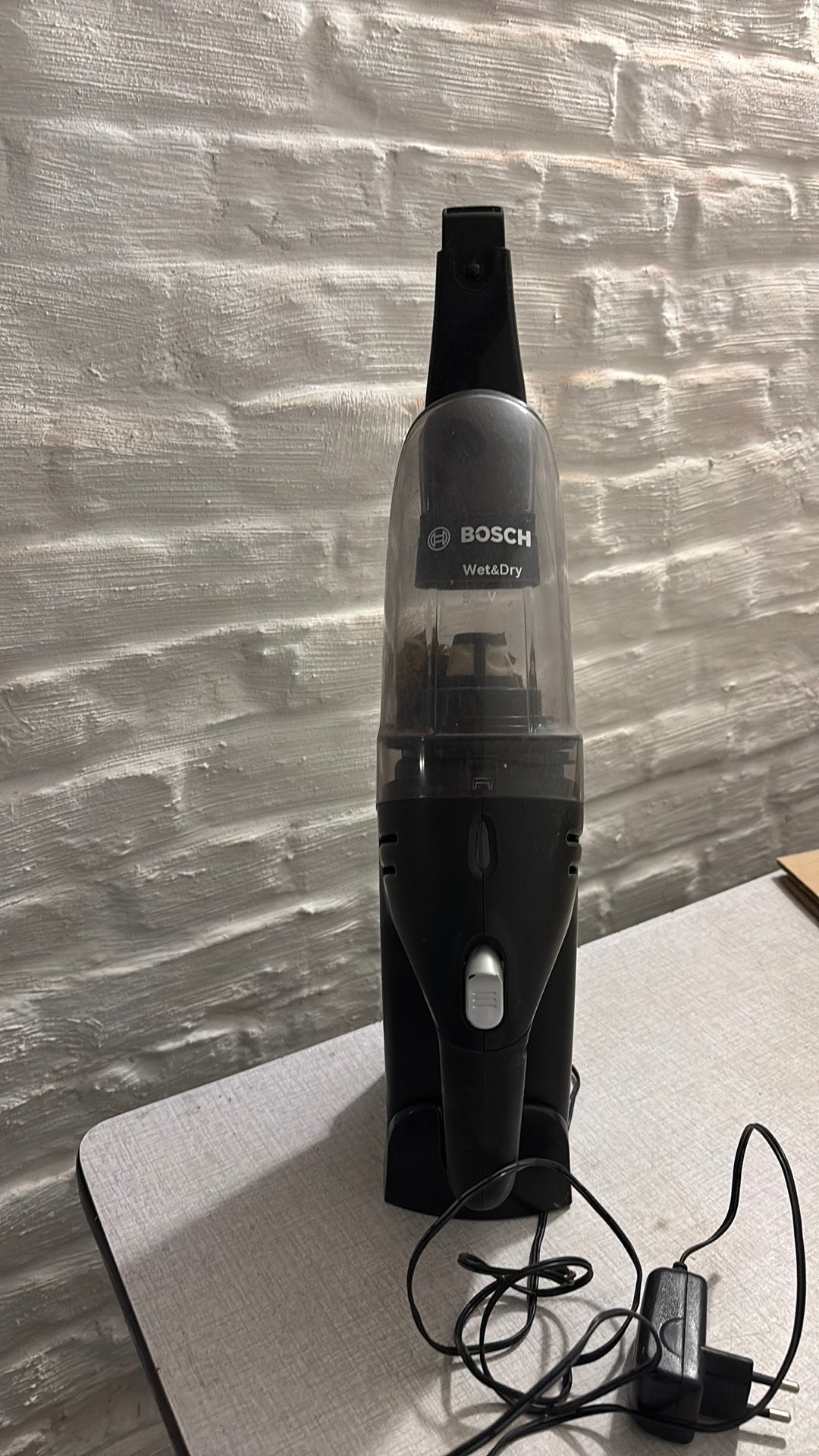 Bosch tafelstofzuiger voor nat en droog gebruik, Ophalen of Verzenden, Zo goed als nieuw, Kruimeldief, Bosch